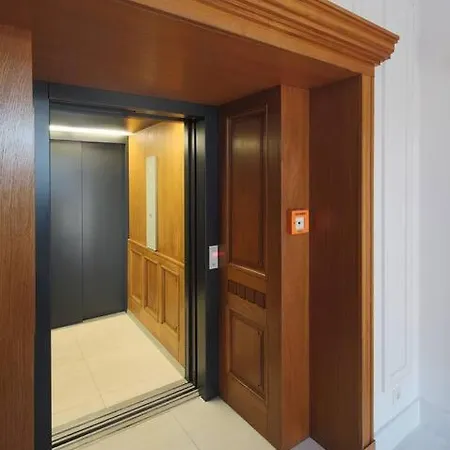 Dobra Elegant, 3 Bedroom Appartamento *